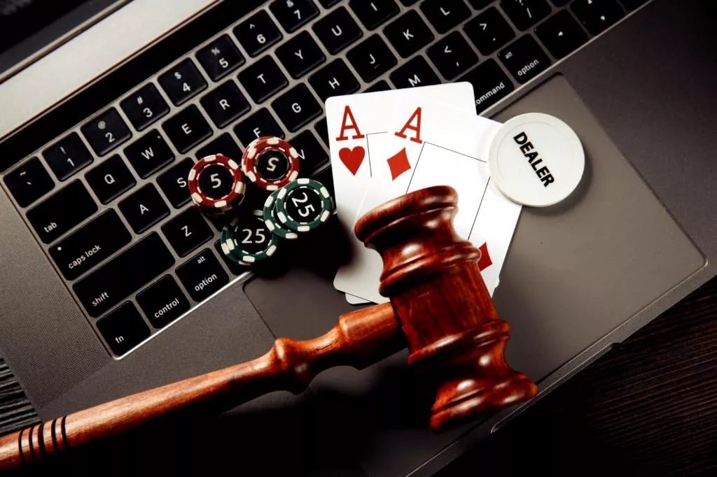 The sudden legalization of U.S. sports betting also created a new, high-stakes competition between a group of ambitious app developers and technology providers. High-Stakes Showdown Over Gambling Legislatio