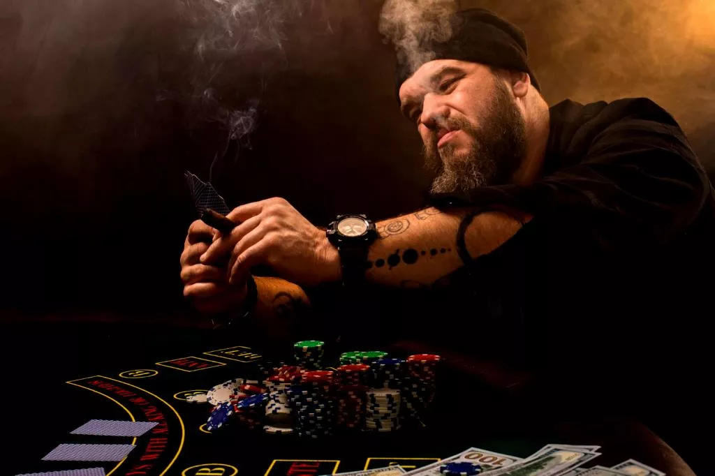 The Online Gambling market in Asia is projected to grow by 5.54% (2024-2028) resulting in a market volume of €13.50bn in 2028. online gambling