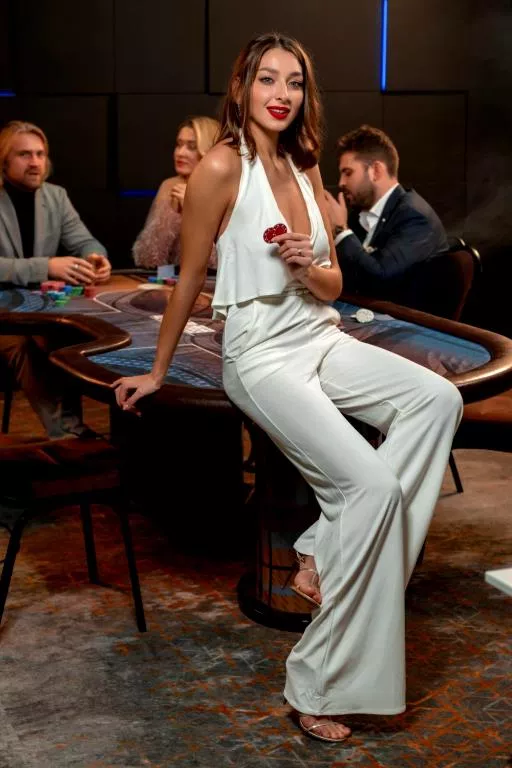 Over the years, Rhode Island has seen a transformation in its approach to casino gaming, culminating in the establishment of modern, full-fledged casinos that offer a wide range of gaming options, amenities, and entertainment. Evolution of Casinos in Rhode Island